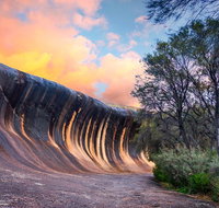 Wave Rock Private Tour - Schoolies Week Accommodation