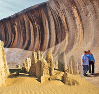 Wave Rock and Pinnacles Air  Ground Tour - Schoolies Week Accommodation