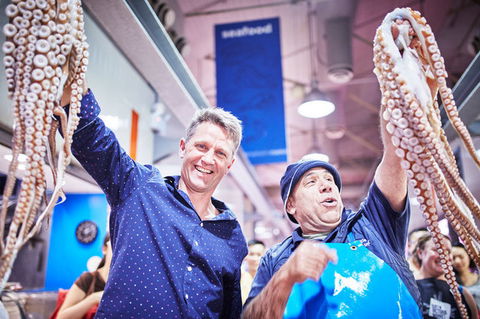 Queen Victoria Market Ultimate Foodie Tour - Schoolies Week Accommodation 6