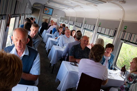Table For 4 - Lunch (Departing Drysdale) - Schoolies Week Accommodation 0