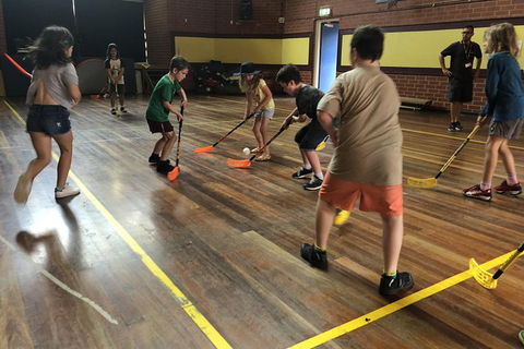 Floorball Melbourne - Schoolies Week Accommodation 1