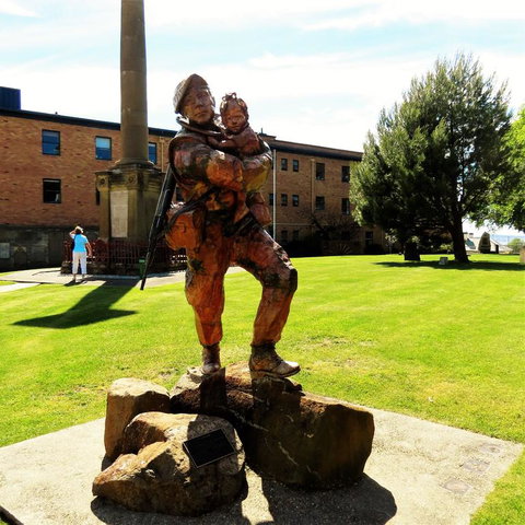 Hobart Half-Day Sightseeing Coach Tram Tour - Schoolies Week Accommodation 10