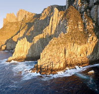 Full-Day Tasman Peninsula Tour from Hobart - Schoolies Week Accommodation