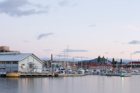 Hobart City Sightseeing Tour Including MONA Admission - Schoolies Week Accommodation 6