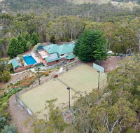 Tennis Experience in Hobart - Schoolies Week Accommodation