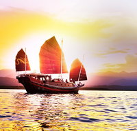 Shaolin Sunset Sailing Aboard Authentic Chinese Junk Boat - Schoolies Week Accommodation