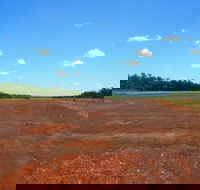 Gorrie Airfield - Schoolies Week Accommodation