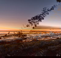 Macleay Island Jencoomercha - Schoolies Week Accommodation