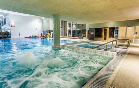 Peninsula Aquatic Recreation Centre - Schoolies Week Accommodation 2