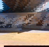 Berri Bridge Mural - Schoolies Week Accommodation