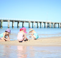 Frankston Beach - Schoolies Week Accommodation