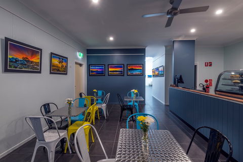 Gawura  Aboriginal Art Gallery And Cafe - Schoolies Week Accommodation 2