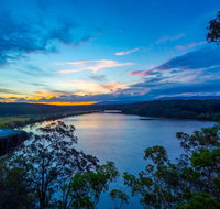 Hanging Rock - Schoolies Week Accommodation