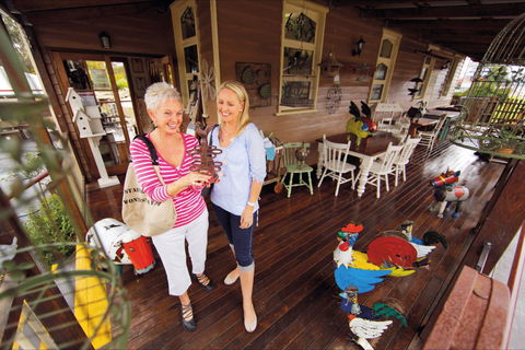 Highfields - Schoolies Week Accommodation 1