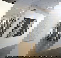 Outstation Gallery - Aboriginal Art from Art Centres - Schoolies Week Accommodation