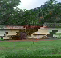 Wishart Siding Fettlers Mess - Schoolies Week Accommodation