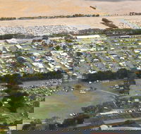 Yakka Park - Schoolies Week Accommodation