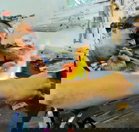 Alan Ussher Glassblowing Studio - Schoolies Week Accommodation