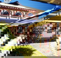 Bourke Town Trail - Schoolies Week Accommodation