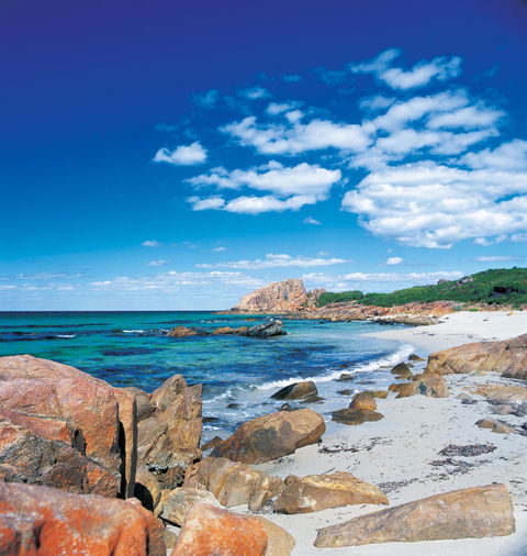 Castle Bay - Schoolies Week Accommodation 2