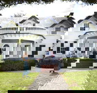 Mulberry Hill - Schoolies Week Accommodation