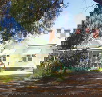 Nyerimilang Heritage Park - Schoolies Week Accommodation