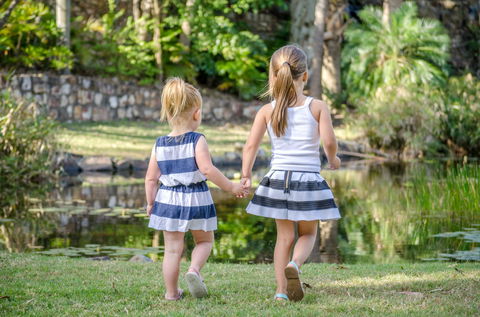 Queens Park Waterfall - Schoolies Week Accommodation 1