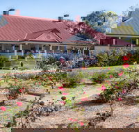 Ringsfield House Nanango - Schoolies Week Accommodation