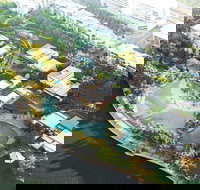 Streets Beach - Schoolies Week Accommodation