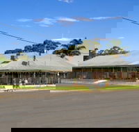 Tullibigeal - Schoolies Week Accommodation