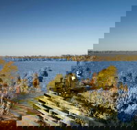 Yanga Lake Viewing Deck - Schoolies Week Accommodation