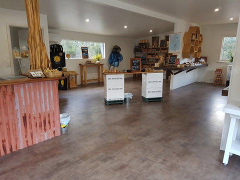 Bruny Island Honey Company - Schoolies Week Accommodation 1