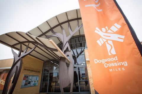 Dogwood Crossing, Miles - Schoolies Week Accommodation 0