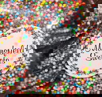 Mansfield Sweets - Schoolies Week Accommodation