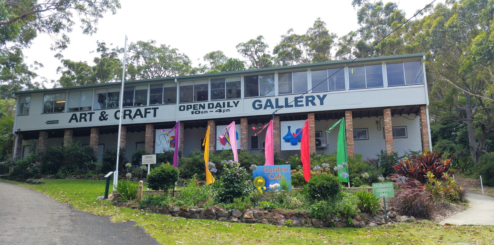  Schoolies Week Accommodation