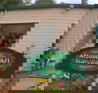 Around Art Studio/Gallery - Schoolies Week Accommodation