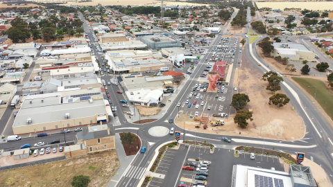Kadina Shopping - Schoolies Week Accommodation 1