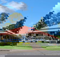 Kandanga - Schoolies Week Accommodation