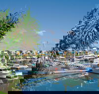 Keppel Bay Fishing Adventure - Schoolies Week Accommodation