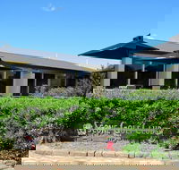 Scone Golf Club - Schoolies Week Accommodation