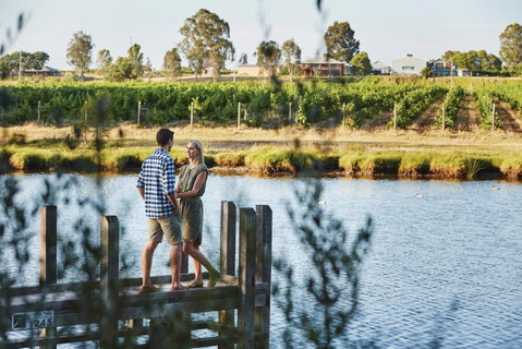 Wineries And Wildflowers - Schoolies Week Accommodation 1