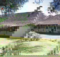 Pinjarra - Schoolies Week Accommodation