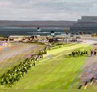 Port Lincoln Racing Club Inc - Schoolies Week Accommodation