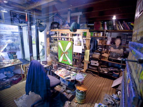 Pro Hart Gallery - Schoolies Week Accommodation 1