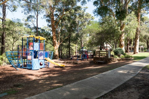 Vasse River And Rotary Park - Schoolies Week Accommodation 0