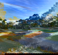 Woodlands Golf Club - Schoolies Week Accommodation