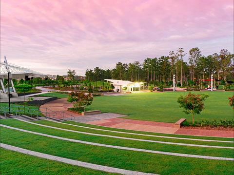 Greater Springfield - Schoolies Week Accommodation 0