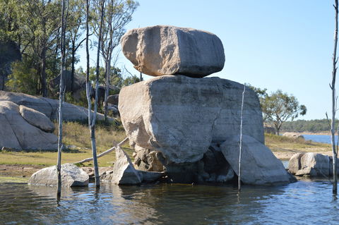 Lake Boondooma - Schoolies Week Accommodation 0