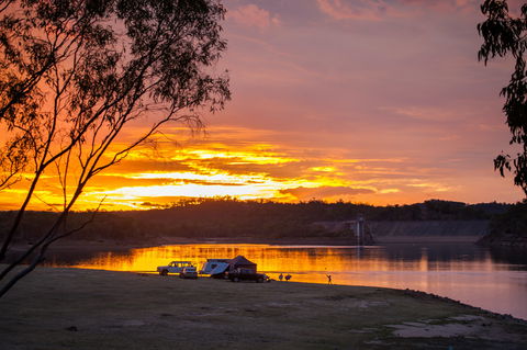 Lake Boondooma - Schoolies Week Accommodation 1