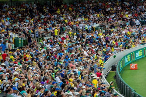 Manuka Oval - Schoolies Week Accommodation 1